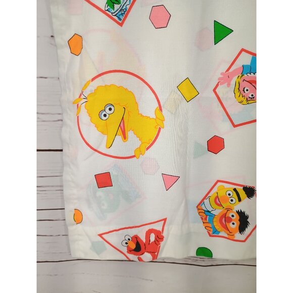 Sesame Street Kids Pillowcase Featuring Beloved Characters Big Bird Cookie Monst - Picture 5 of 9